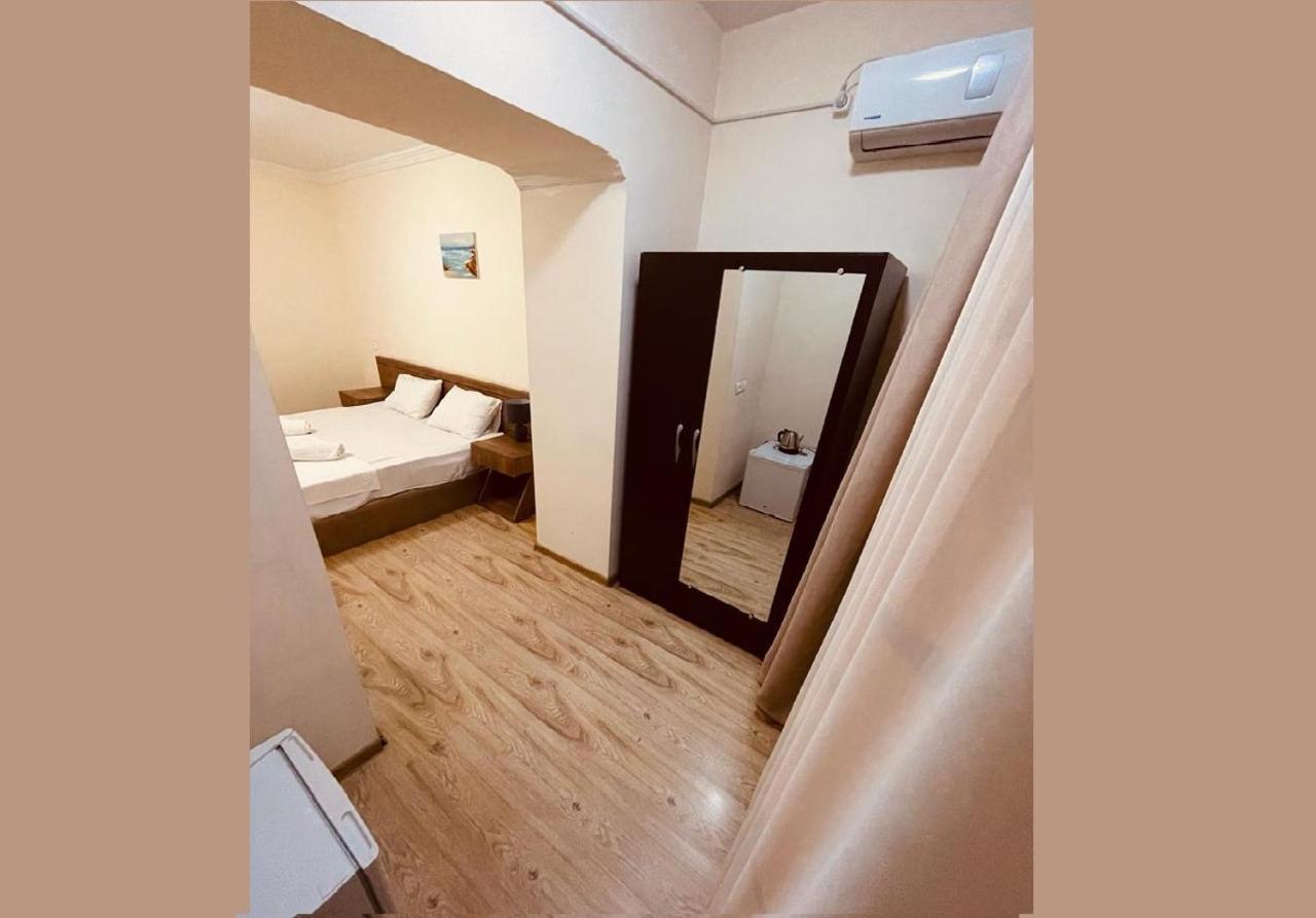 טביליסי Hotel Grand מראה חיצוני תמונה