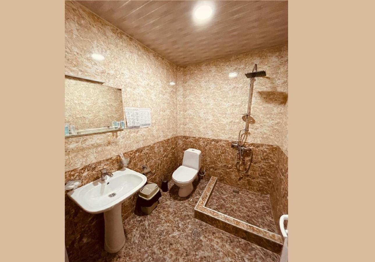 טביליסי Hotel Grand מראה חיצוני תמונה