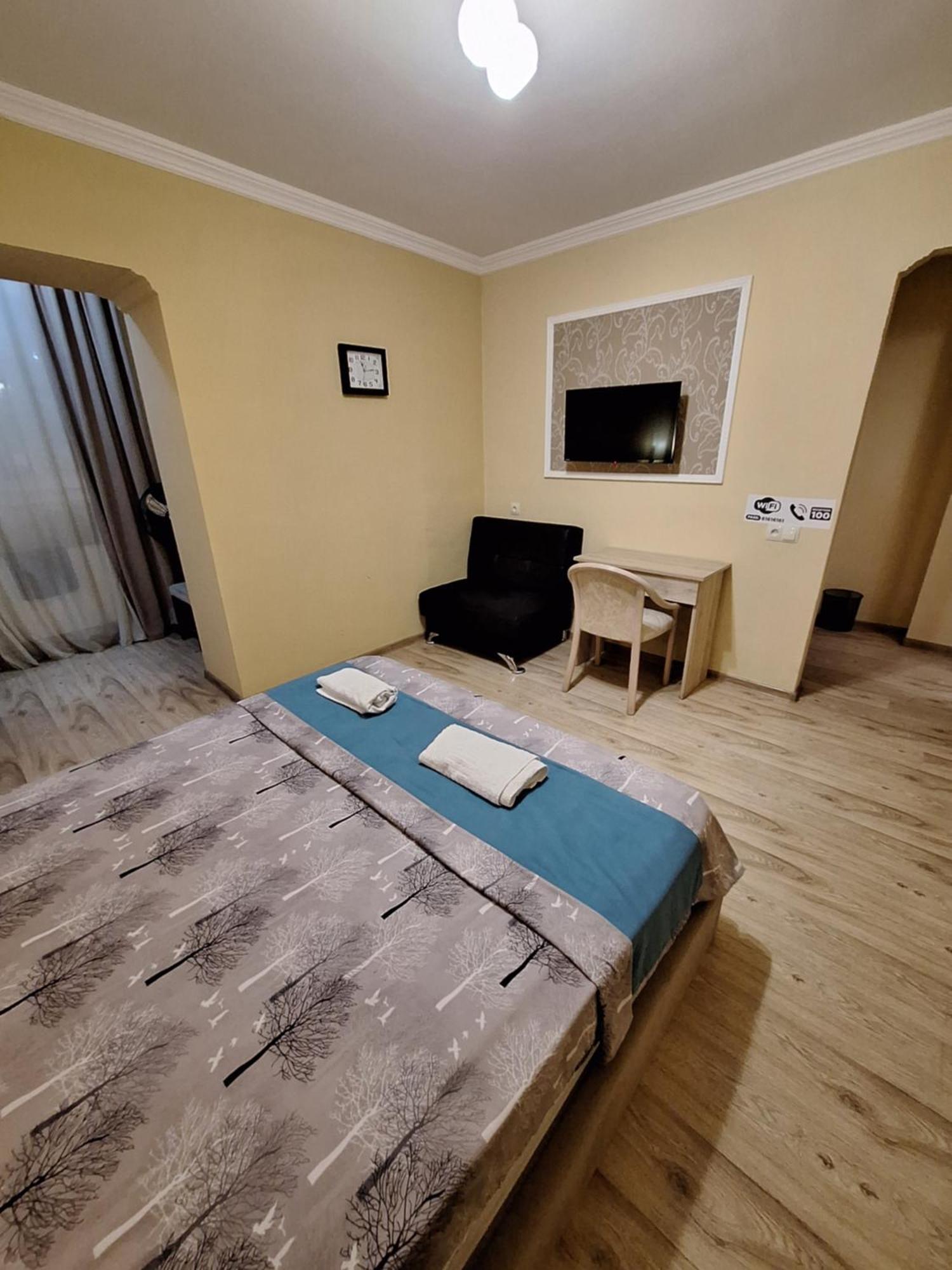 טביליסי Hotel Grand מראה חיצוני תמונה