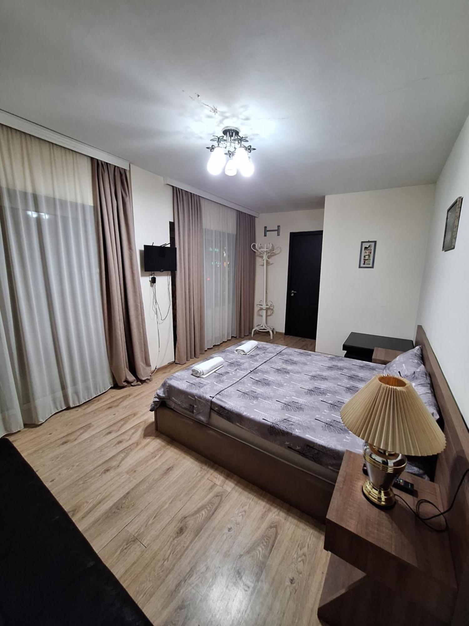 טביליסי Hotel Grand מראה חיצוני תמונה